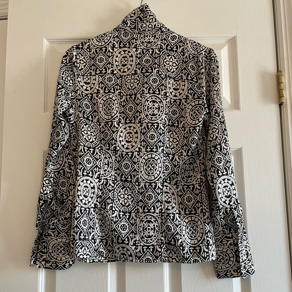 Women’s Small BCBG Maxazria silky blouse - Picture 2 of 4